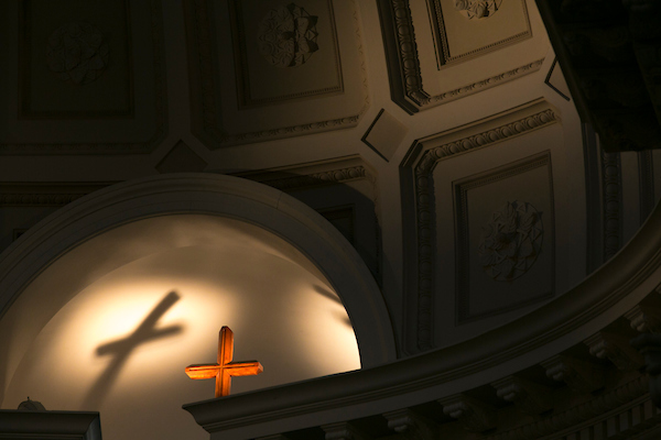 cross and shadow in hodges dome